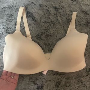 Victoria’s Secret Lined Semi Demi bra Size 36D - ivory or light beige